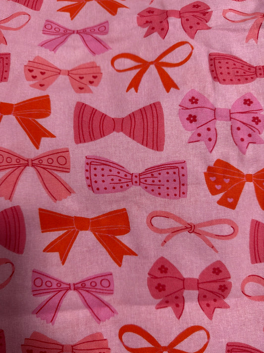 Pretty in bows Phone pouch